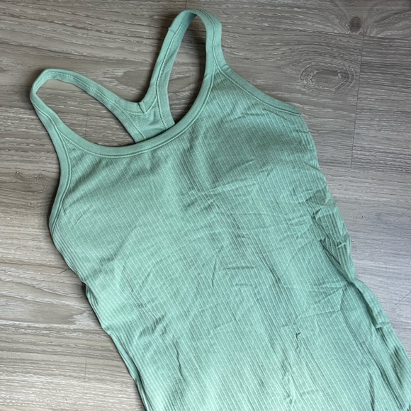 lululemon athletica Tops - Lululemon ebb to street workout tank
